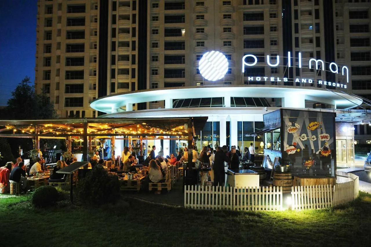 Pullman Baku Otel